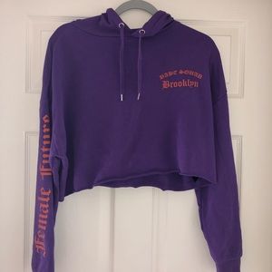 Purple cropped hoodie from H&M